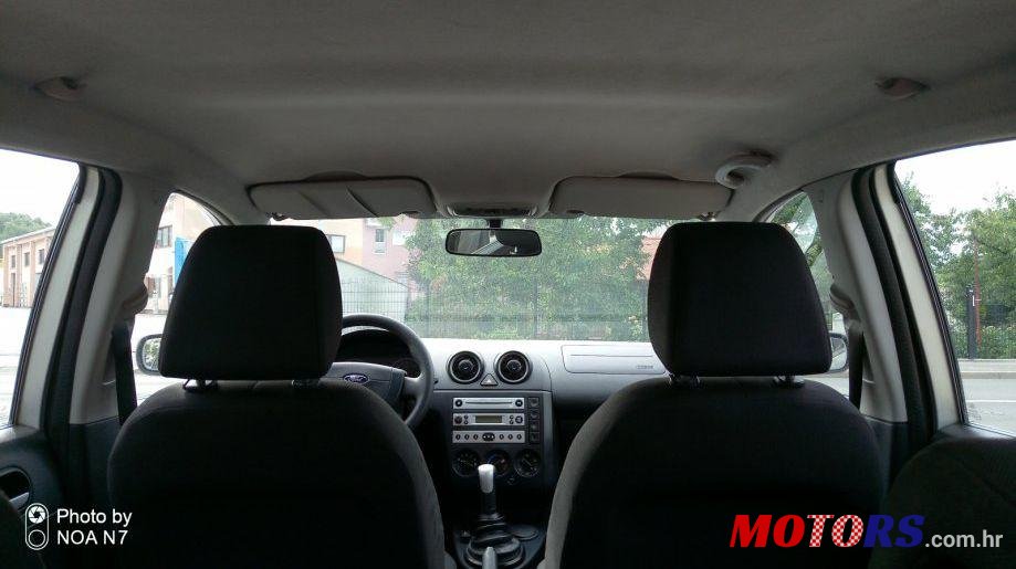 2005' Ford Fiesta 1.4 Tdci photo #4