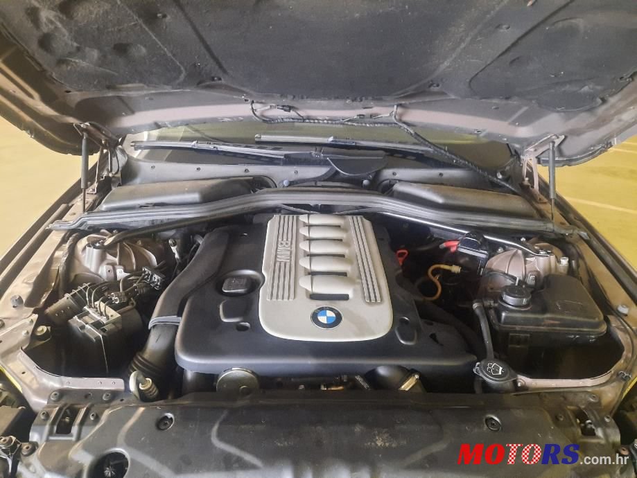 2004' BMW Serija 5 530D photo #4