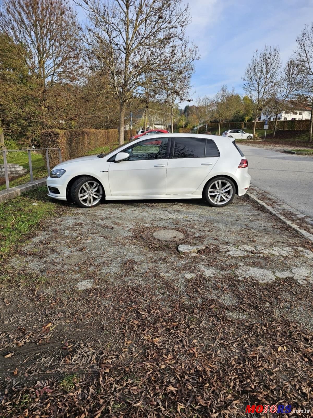 2013' Volkswagen Golf VII Golf R photo #4