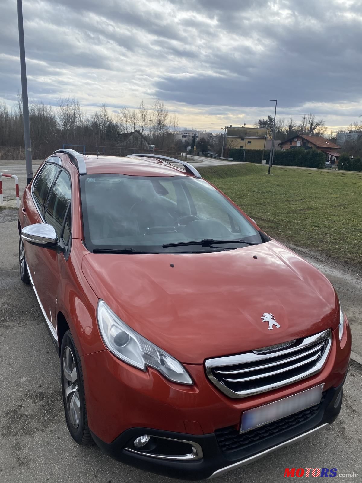 2015' Peugeot 2008 1,2 photo #1