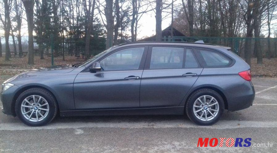 2012' BMW 3 Series 318D photo #2