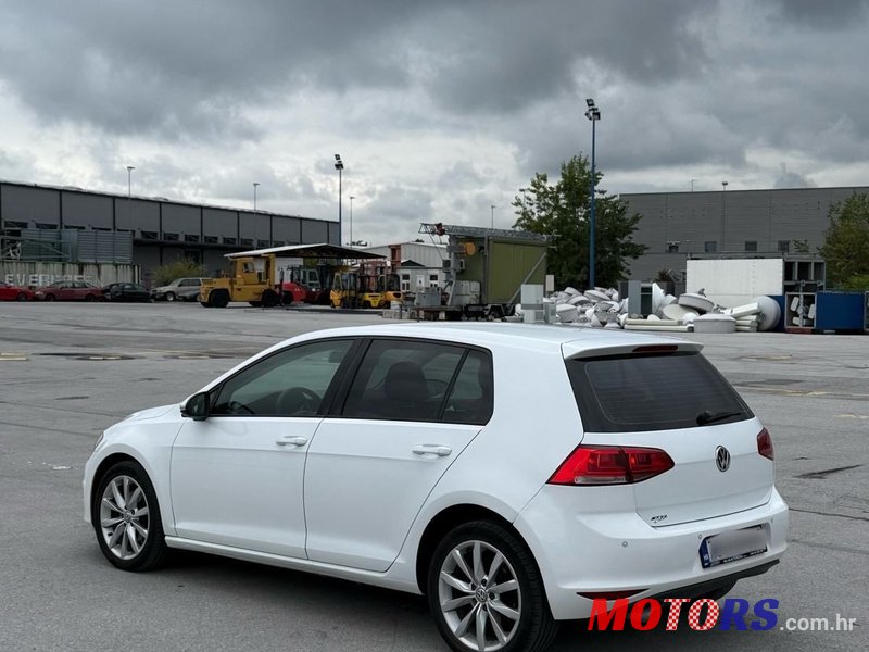 2013' Volkswagen Golf VII 1,6 Tdi Bmt photo #6