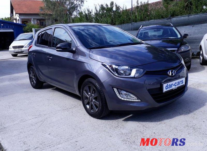 2014' Hyundai i20 1,1 Crdi photo #1