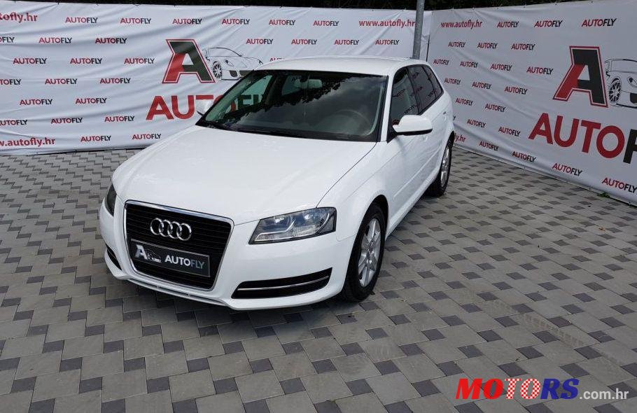 2011' Audi A3 1,6 Tdi S-Tronic photo #1