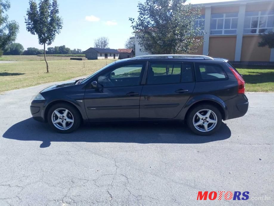 2007' Renault Megane Grandtour photo #3