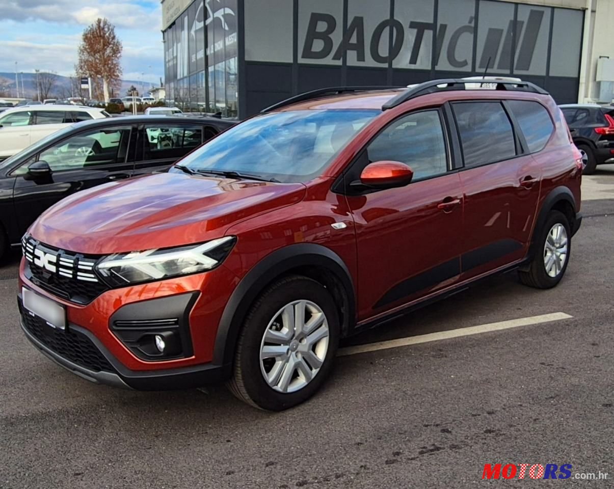 2024' Dacia Jogger photo #1