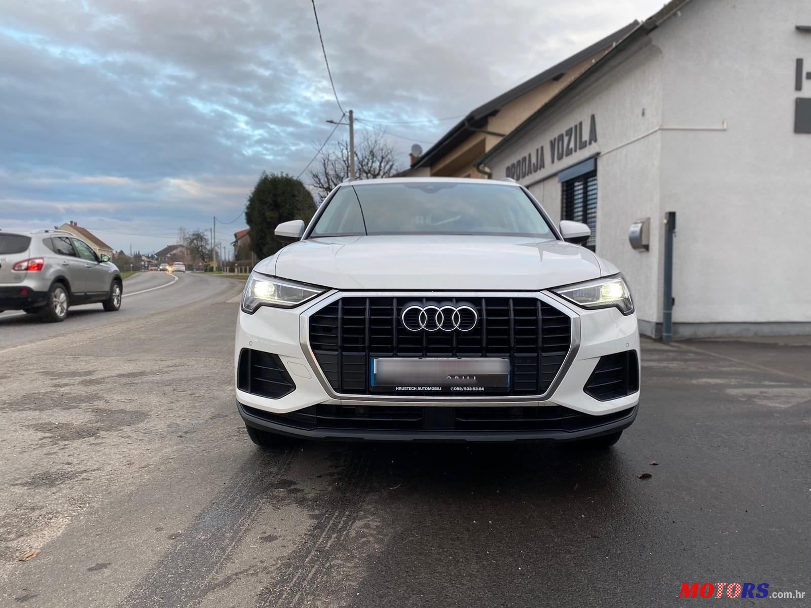2019' Audi Q3 35 Tdi photo #2