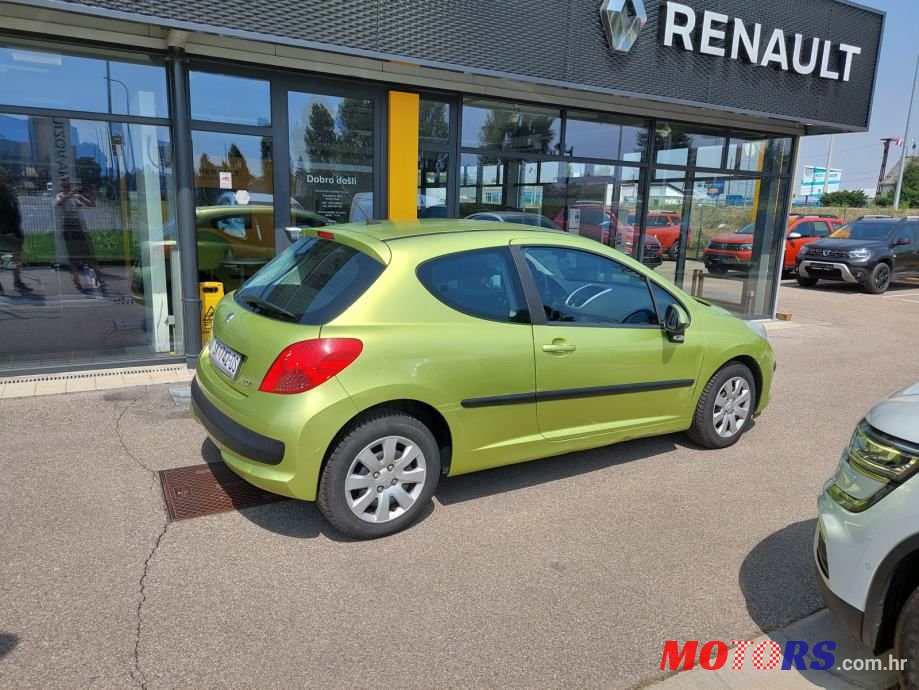 2006' Peugeot 207 1,4 16V photo #6