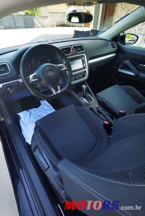 2011' Volkswagen Scirocco 2,0 Tdi photo #6