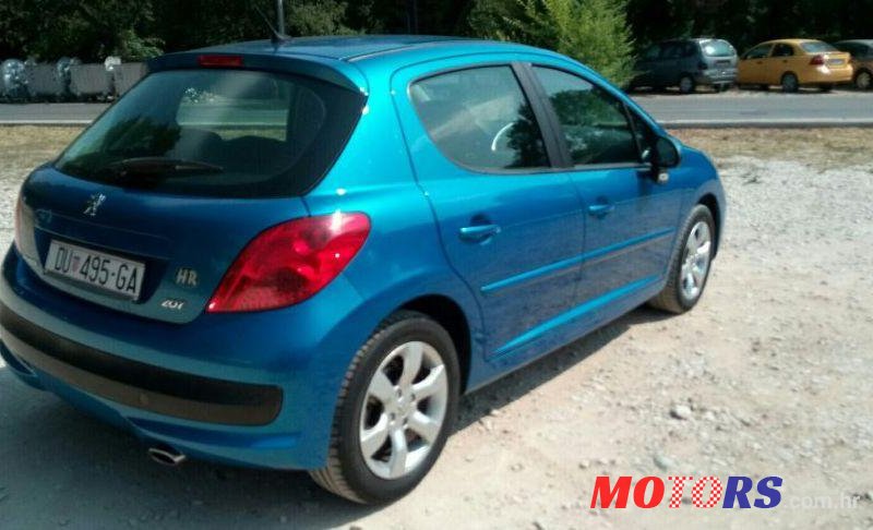 2009' Peugeot 207 Sport 1,6 16V Vti photo #3