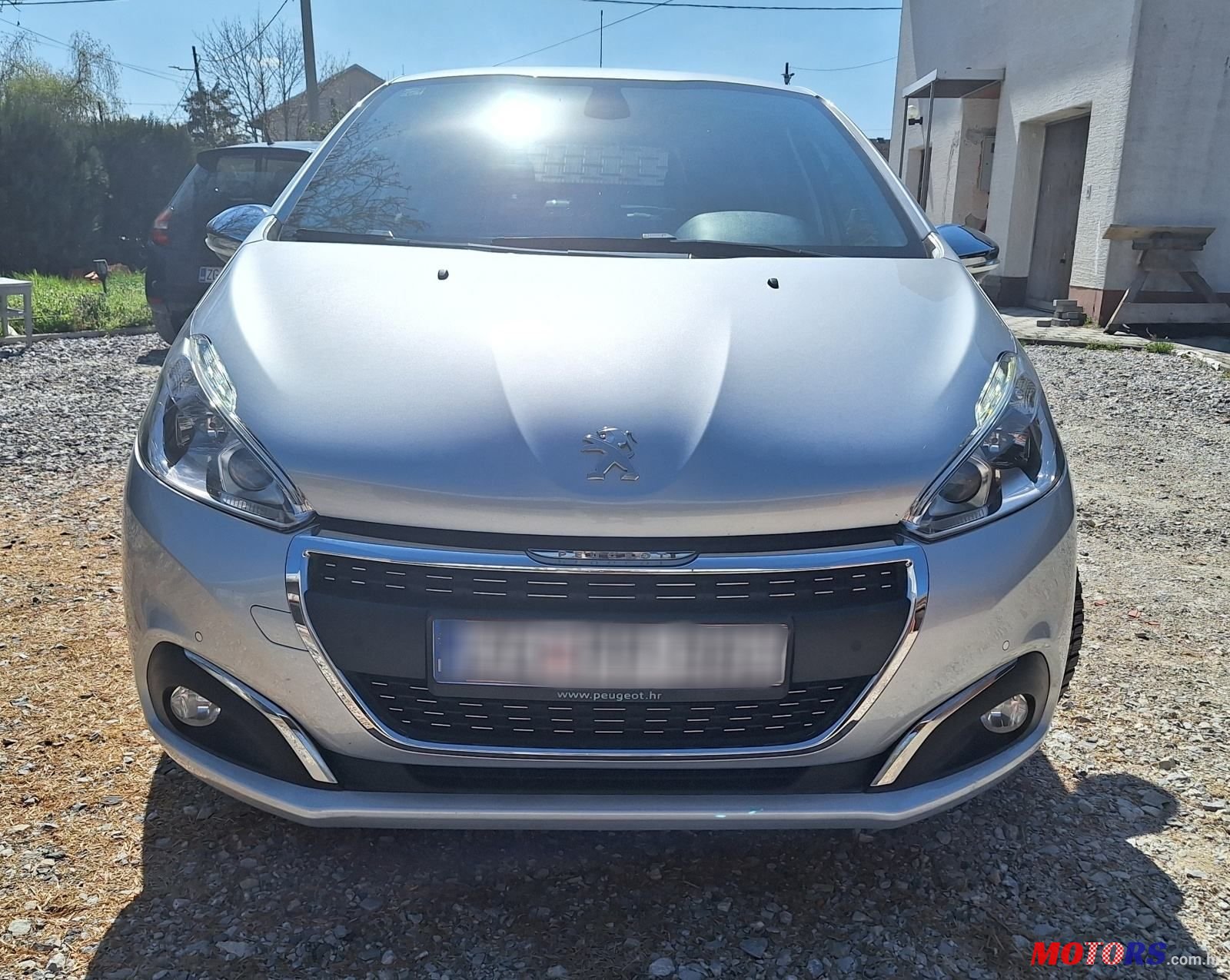 2019' Peugeot 208 1,2 Puretech photo #3