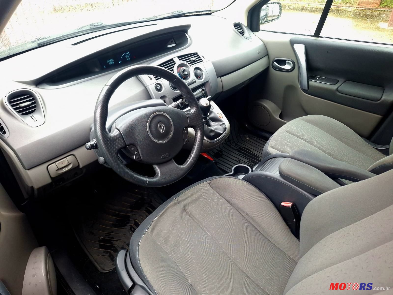 2008' Renault Scenic 1,5 Dci photo #5