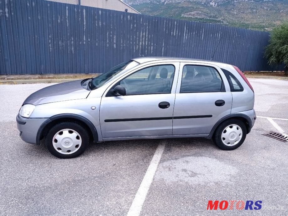 2004' Opel Corsa 1,2 16V photo #1