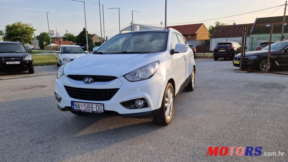 2011' Hyundai ix35 2,0 Crdi photo #1