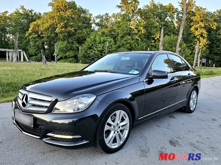 2013' Mercedes-Benz C-Klasa 180 Cdi photo #2