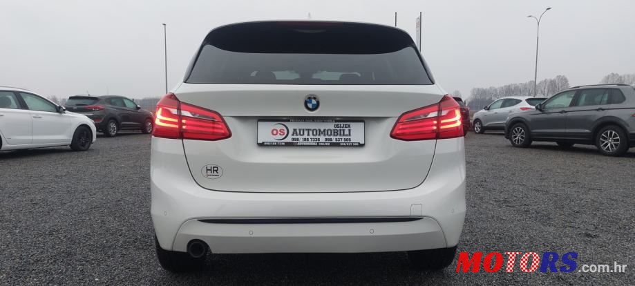 2015' BMW Serija 2 218D photo #3