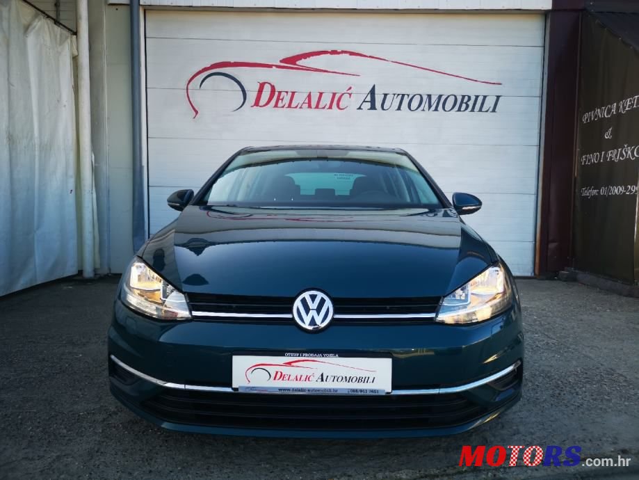 2017' Volkswagen Golf 7 2,0 Tdi Bmt photo #3