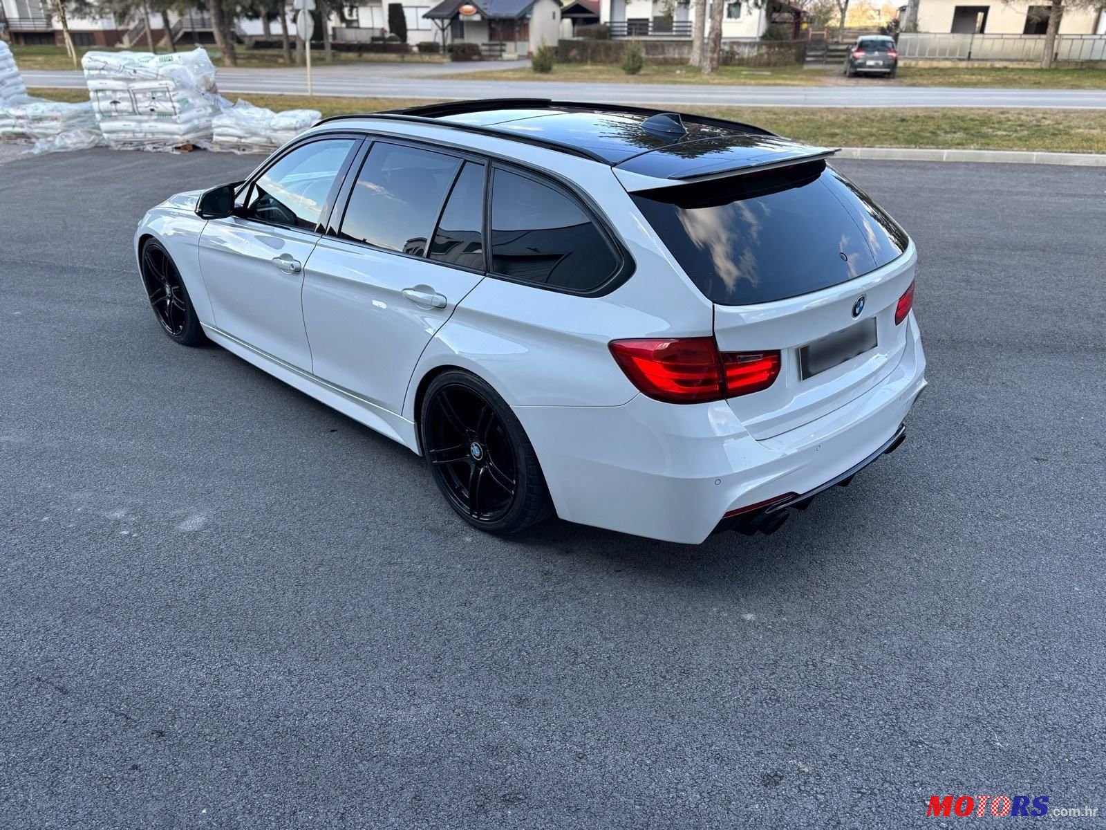 2015' BMW Serija 3 320D photo #2