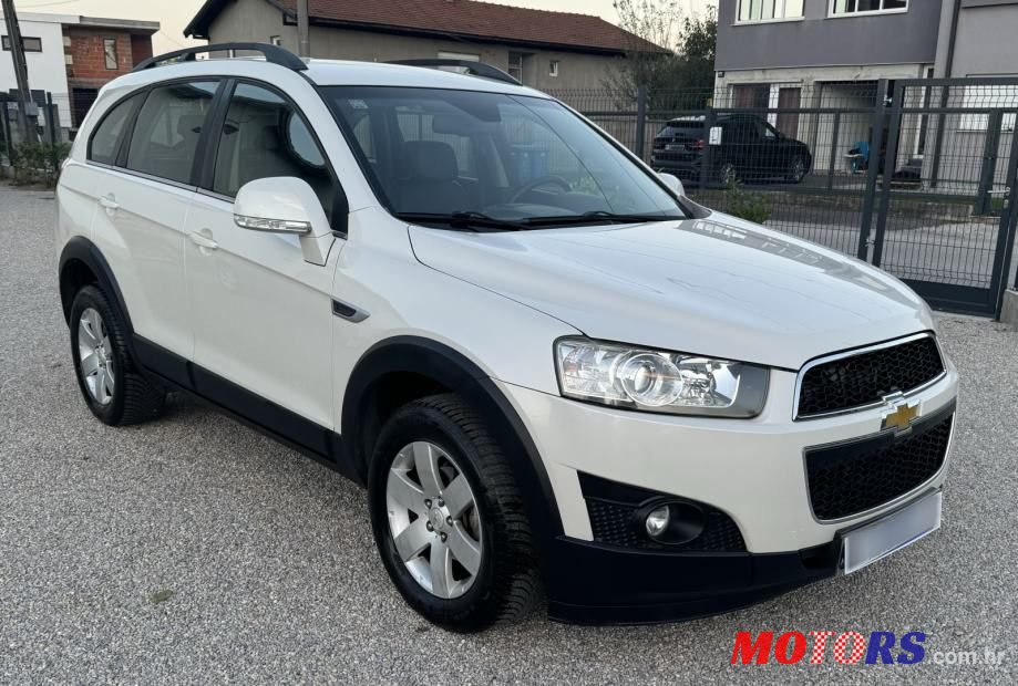 2011' Chevrolet Captiva 2,2 D Ltz photo #3