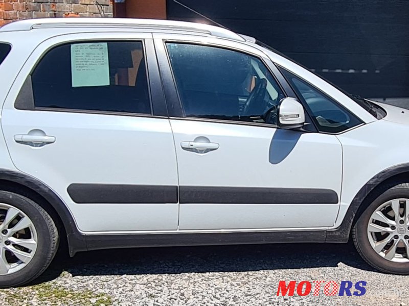 2013' Suzuki SX4 1,6 Glx photo #4