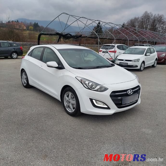 2015' Hyundai i30 1,6 Crdi photo #2