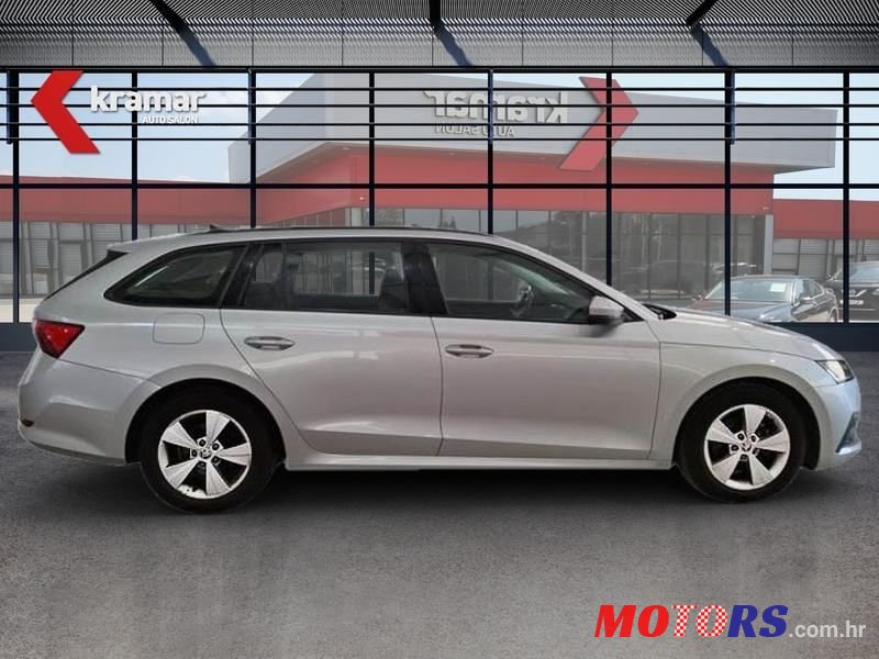 2021' Skoda Octavia 2,0 Tdi photo #2