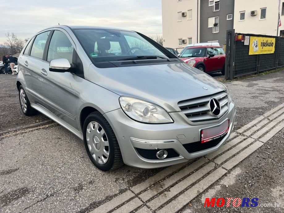 2009' Mercedes-Benz B-Klasa 180 Cdi photo #1