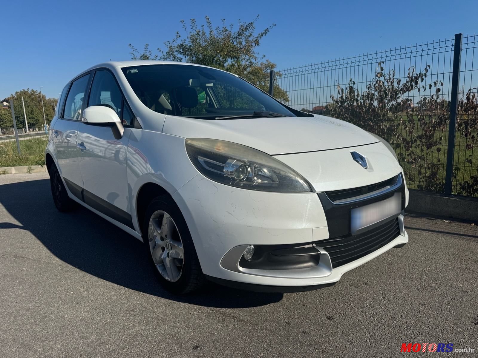 2013' Renault Scenic 1,5 Dci photo #2