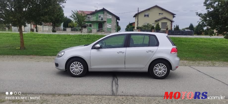 2009' Volkswagen Golf 6 photo #6