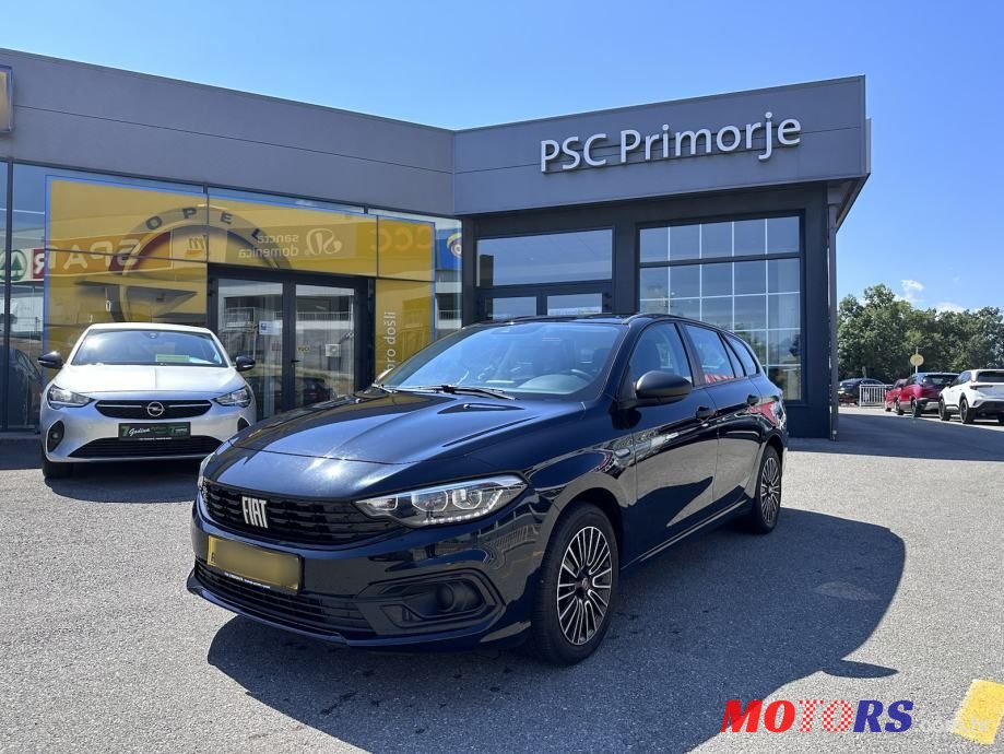 2021' Fiat Tipo 1,6 Multijet photo #1