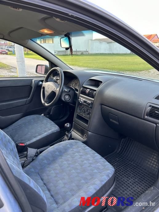 2000' Opel Astra 1,7 Dt photo #5