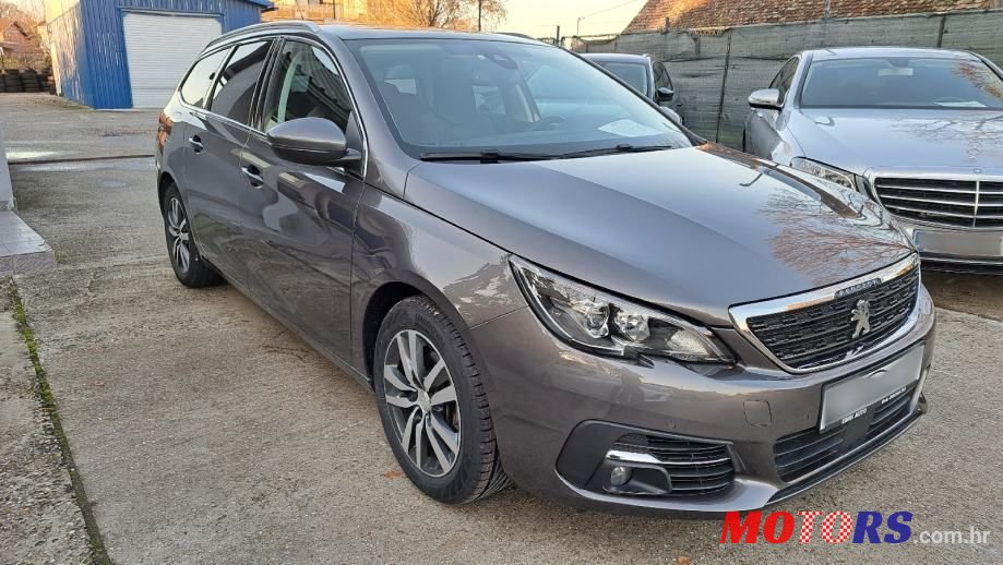 2020' Peugeot 308 Sw photo #3