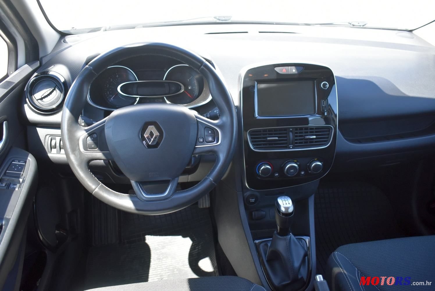2019' Renault Clio Grandtour 1.5 Dci photo #4