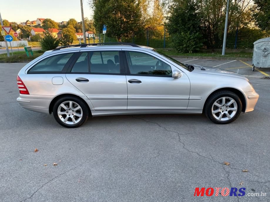 2005' Mercedes-Benz C-Klasa 220 Cdi photo #5