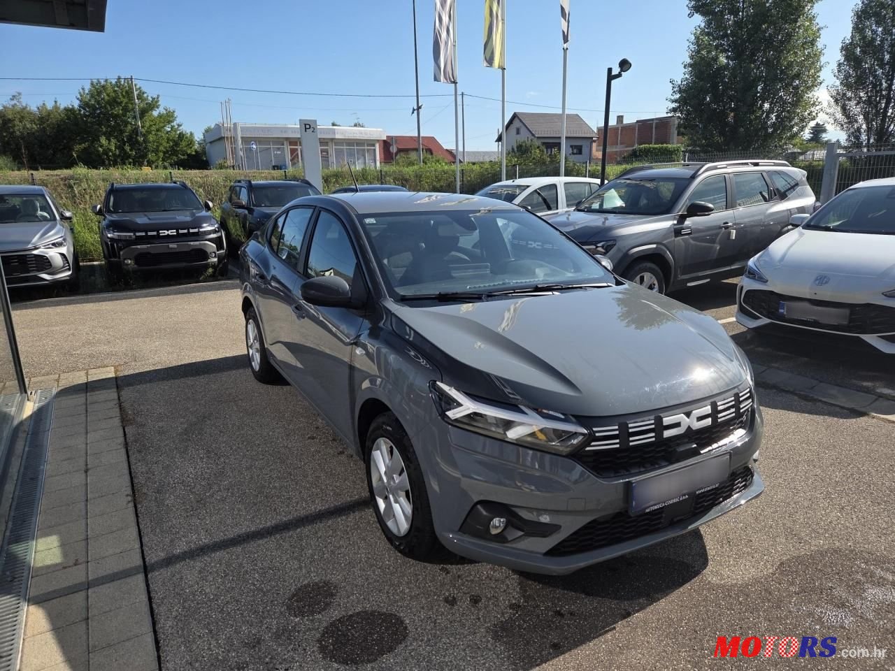 2024' Dacia Logan Expression Tce 90 photo #4