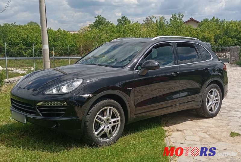 2012' Porsche Cayenne 3,0 V6 Tdi photo #1