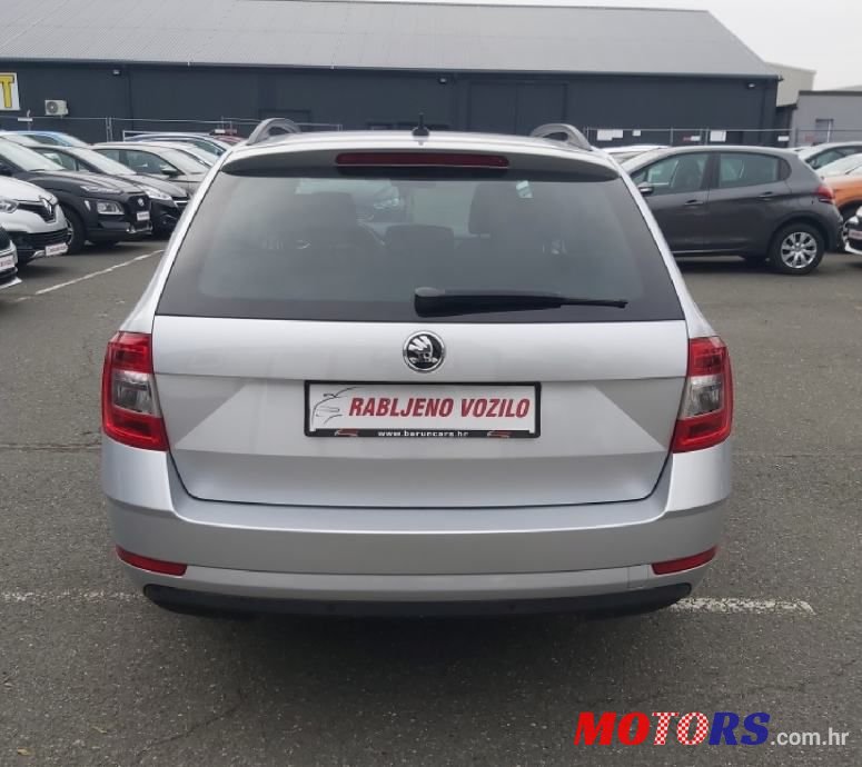 2017' Skoda Octavia Combi photo #5