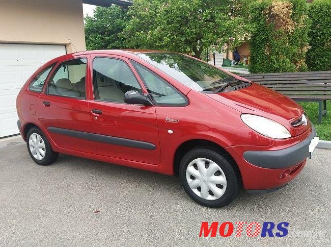 2003' Citroen Xsara Picasso 1,6 I photo #1