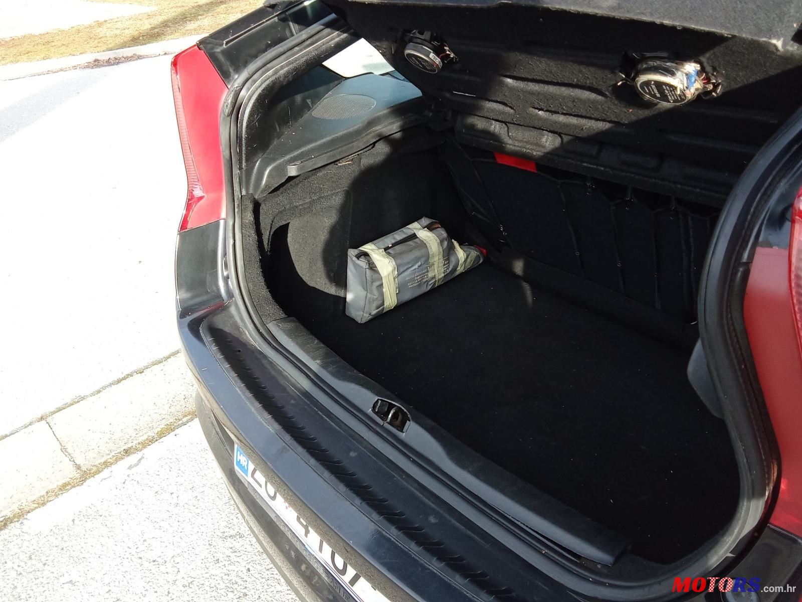 2005' Citroen C4 1,6 Hdi 16V X photo #5