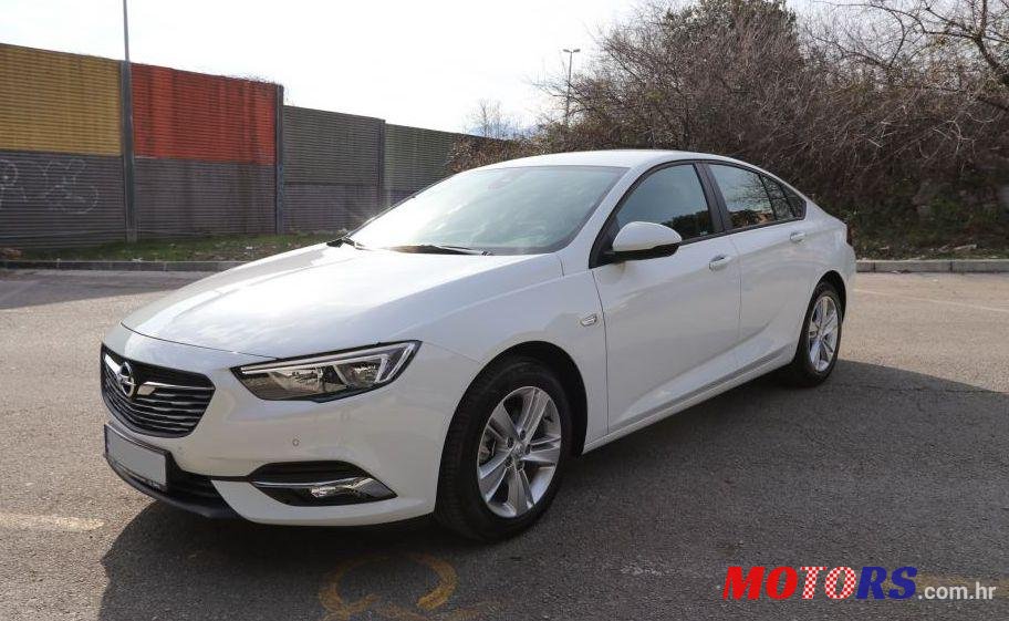 2018' Opel Insignia 1,6 Cdti photo #1