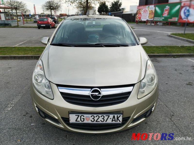 2008' Opel Corsa 1,4 16V photo #1