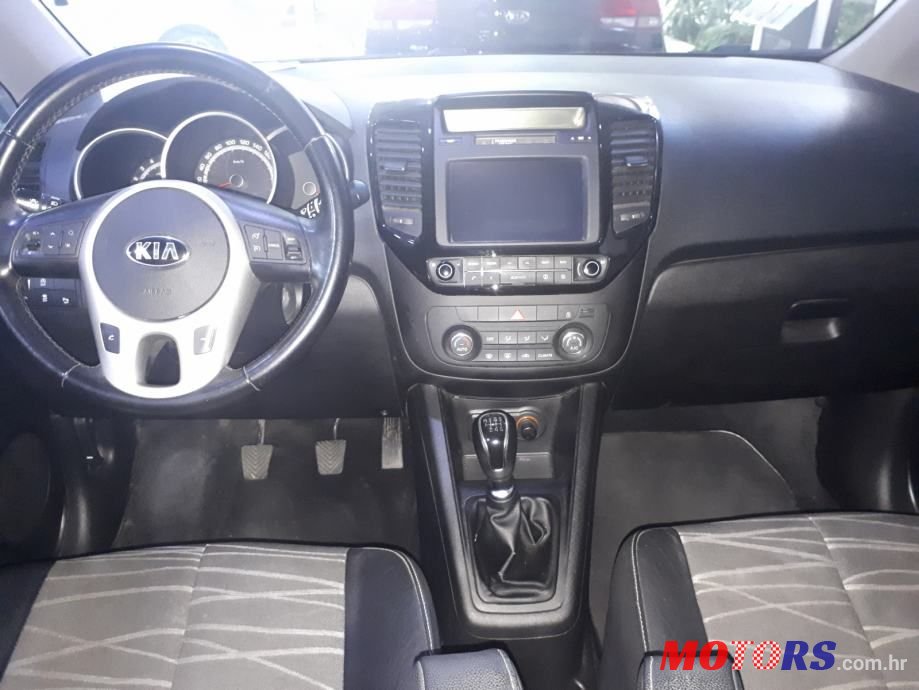2016' Kia Venga 1.4 photo #6