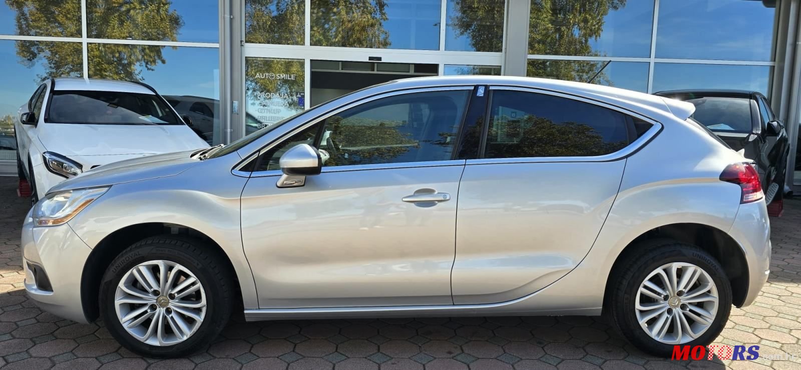 2012' Citroen DS4 1,6 Hdi photo #2