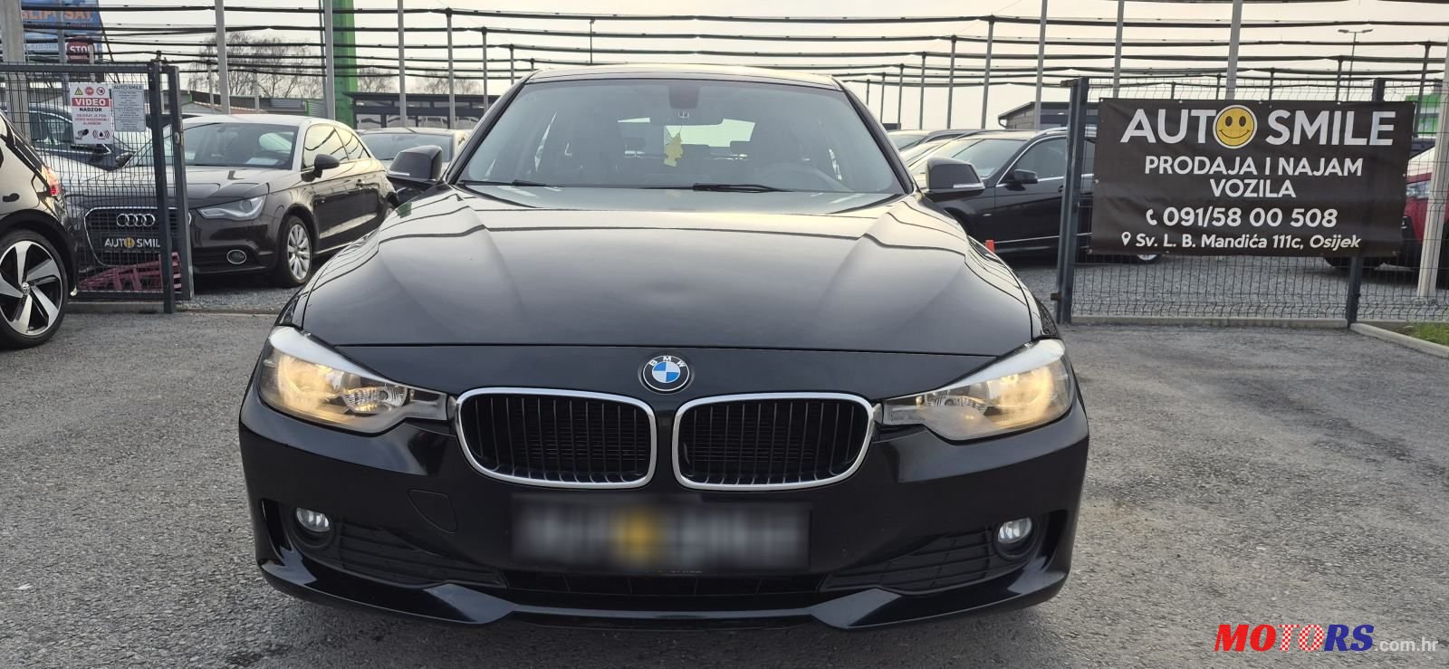 2015' BMW Serija 3 Touring 318D photo #3