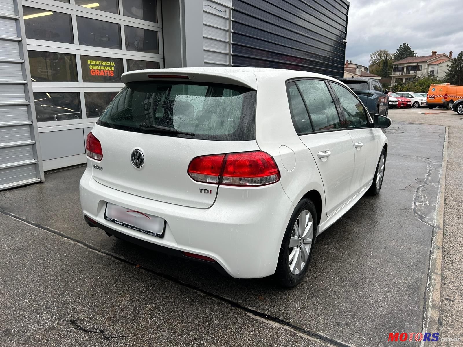 2011' Volkswagen Golf VI 1,6 Tdi photo #5