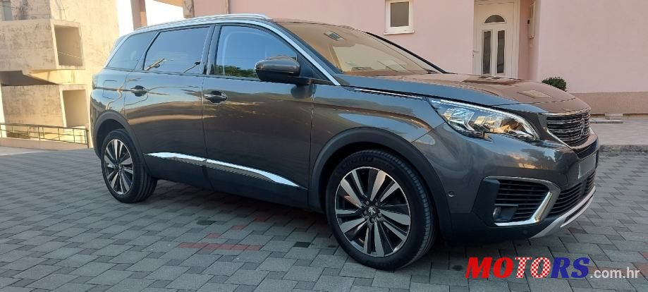 2018' Peugeot 5008 1,2 Puretech photo #4