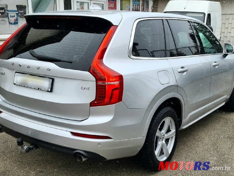 2017' Volvo XC90 D4 photo #3