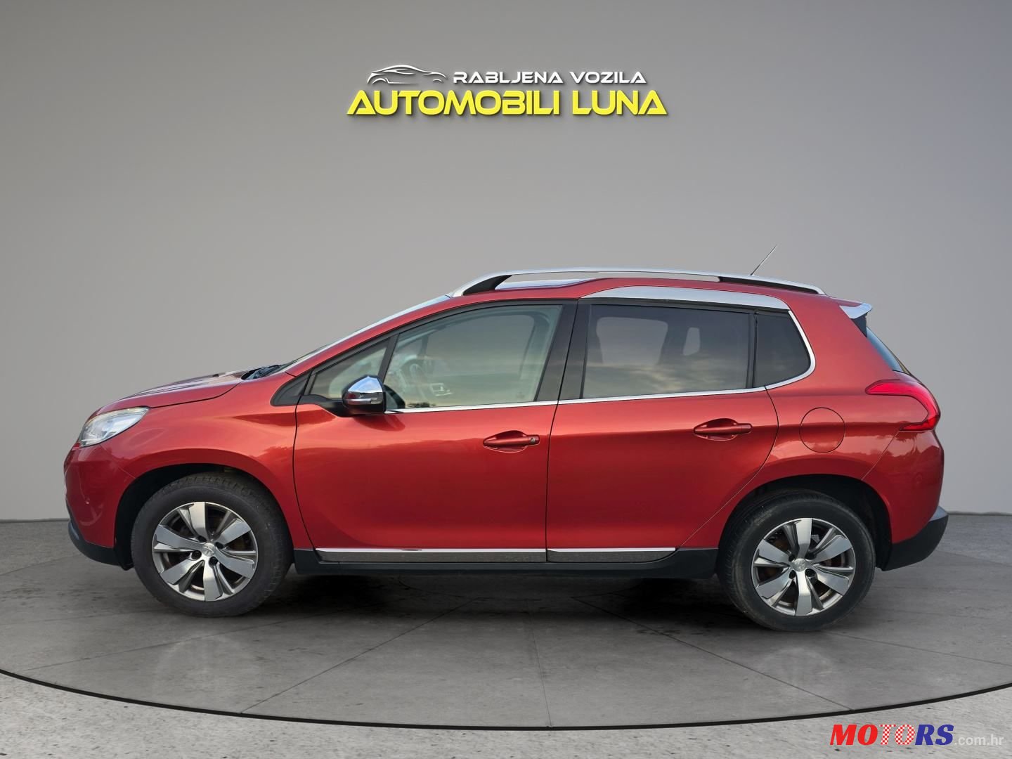 2015' Peugeot 2008 1,2 photo #1