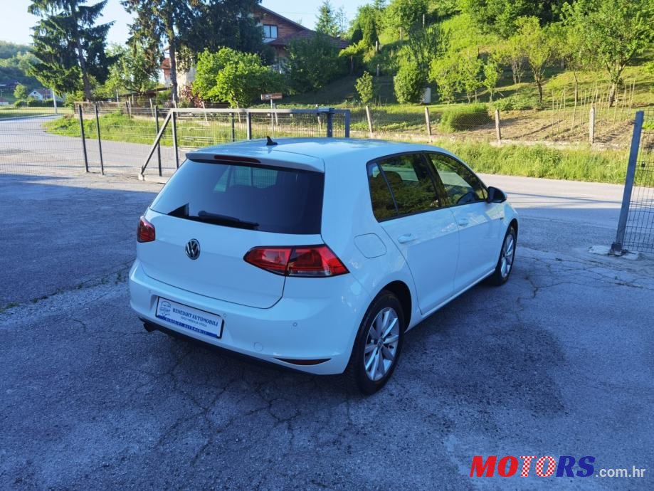2015' Volkswagen Golf 7 1,6 Tdi Bmt photo #5