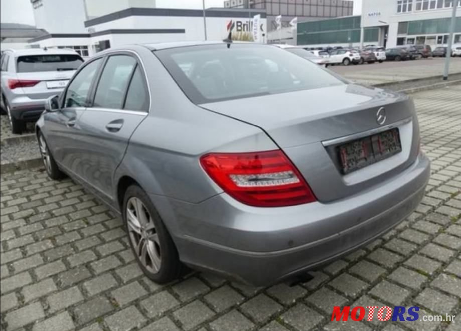 2012' Mercedes-Benz C-Klasa 200 Cdi photo #3